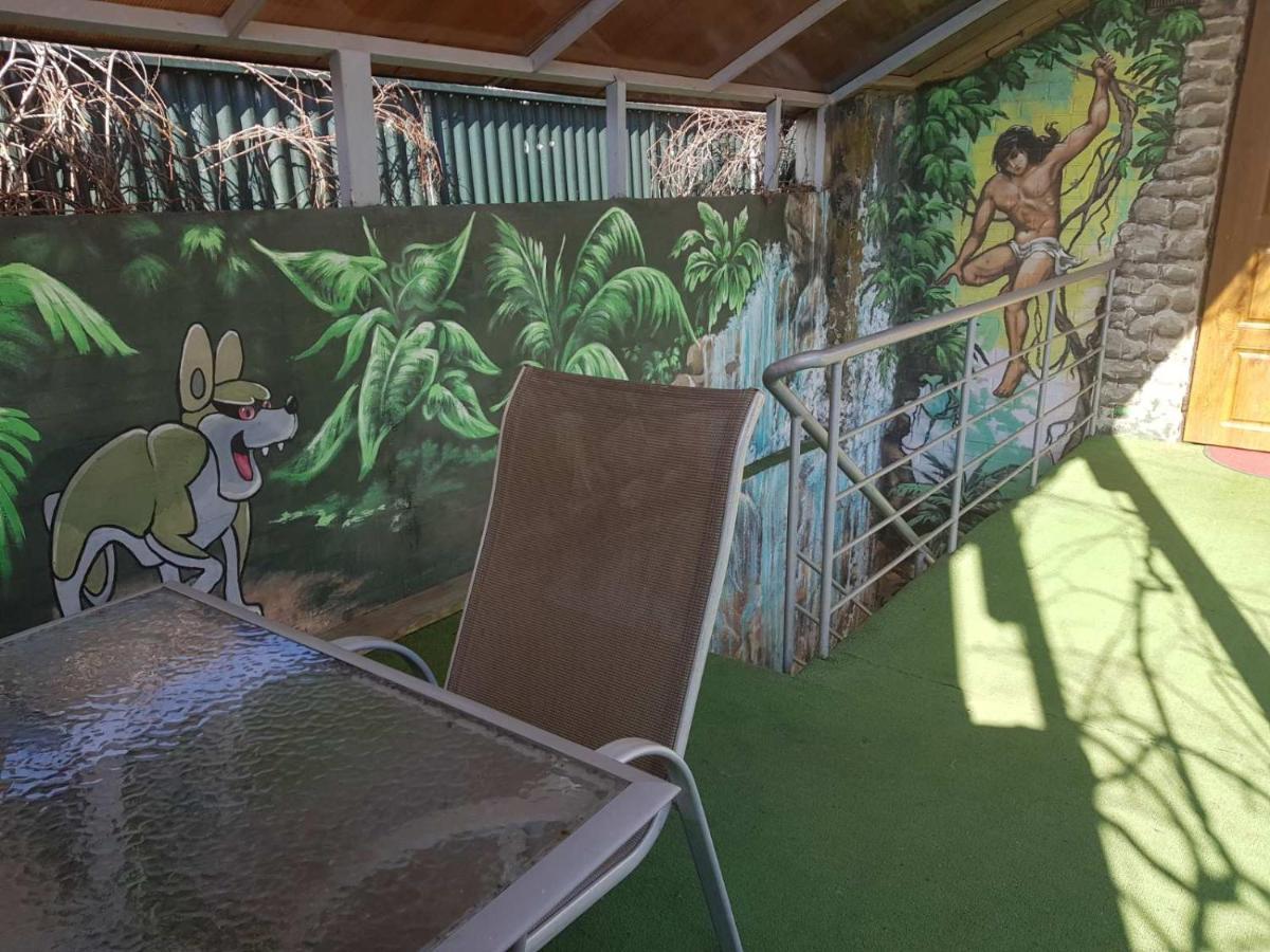 Jungle - Дом-Сказка У Моря Odesa Exterior foto